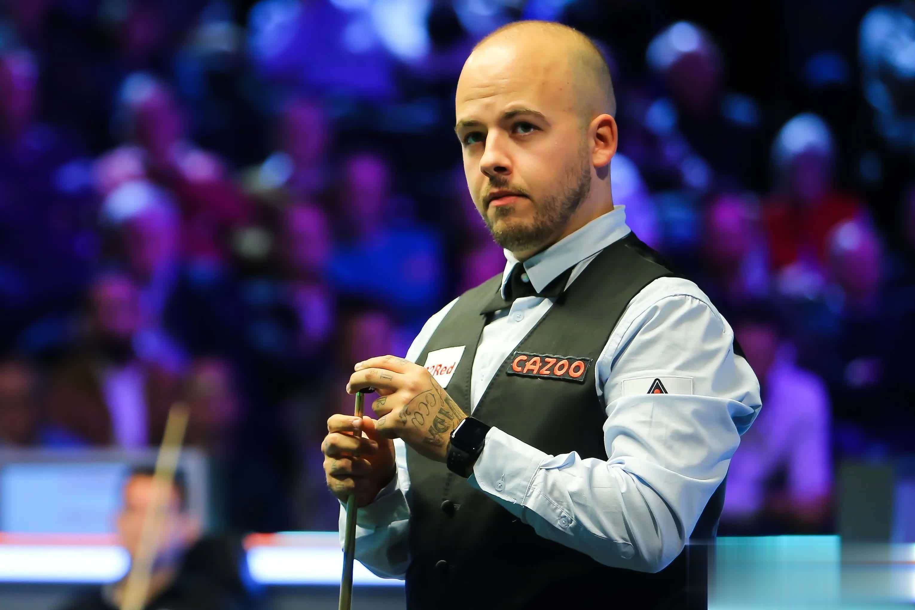 他多次抢断 他多次抢断